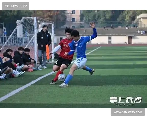 永州队湘超联赛上演逆袭，“永冲锋”精神引发广泛共鸣